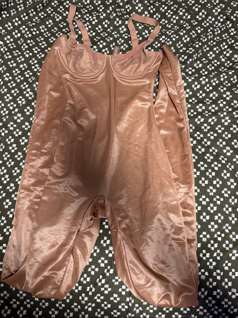 SKIMS Shaping Bodysuit